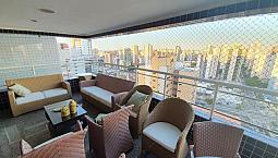 Apartamento (Alto Padrão) A Venda No Edifício Palais Royal   Praia De Iracema
