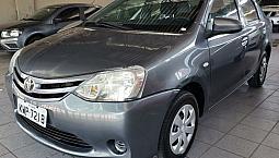 Etios Sedan 1.5 X. Carro Unica Dona