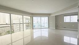 Apartamento 3 Suítes No Centro De Balneário Camboriú.