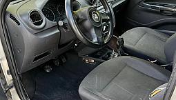 Volkswagen Gol Geração Vi 1.0 8V Mi Total Flex Mec. 4P 2013