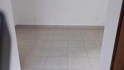 Alugo Apt 01 Com Garagem Prox Uniero 