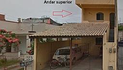 Pecuária: Casa Nos Altos, 2 Qts, Sala, Cozinha, Área De Ser. E Wc. 1 Vaga Coberta. Campos