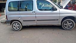 Vendo Citroen Berlingo 2001