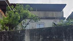 Vendo Casa Em Belford Roxo. Sala, Cozinha, Banheiro, Três Quartos, Telhado Colonial.