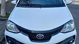 Toyota Etios 