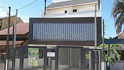 Lindo Sobrado, Com 3 Dormitório Sendo Uma Suíte Com Terraço, 3 Banheiro, 2 Garagem, Imóvel