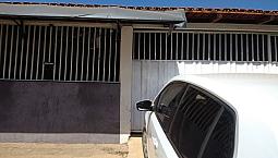 Casa 3Quartos Sala Cozinha Dois Banheiros Área Pra 2 Carros 