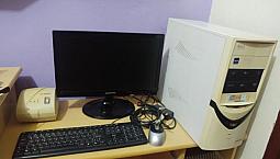 Computador De Mesa Usado Completo Com Mouse, Teclado E Monitor 18&Quot;