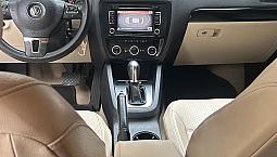 Volkswagen Jetta Comfortline 2.0 T.flex 8V 4P Tipt. 2014