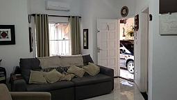 Ótima Casa Na Vila Geny, Com 2 Quartos