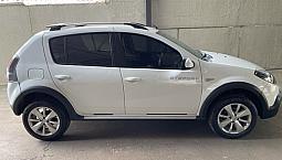 Sandero Stepway 1.6 Automático 14/14