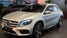 Mercedes Benz A250 Sport *Ano 2018/2019* *Apenas 24.000 Km* *Teto Solar*