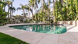 Vendo Excelente Casa 4 Quartos 4 Suítes 4 Garagens 524M² Privativos No Bairro Vila Assunçã