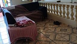 Casa Bem Localizada Na Pedreira.