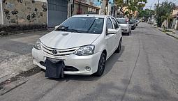 Toyota Etios X Sedan Gnv