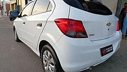 Oportunidade! Chevrolet Onix Joy Hatch 1.0 8V Flex Mec. 4P 2019