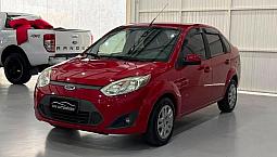 Ford Fiesta Sedan Se 1.6 8V Flex 4P 2014