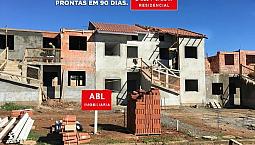 2 Dormitórios De Barbada Com Excelente Localização