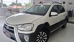Toyota Etios Cross 1.5 Flex 16V 5P Mec. 2015