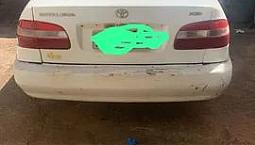 Vendo Corolla 2001 Para Conserto Ou Retirada De Peça<Br>Carro Com Defeito Câmbio,Motor Bom<Br>