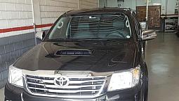 Toyota Hilux Srv 4X4 Turbo Diesel 2013 Automática