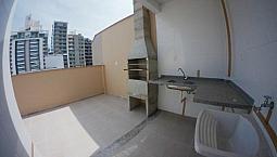 No Centro, Cobertura Com Elevador E 2 Vagas, 3 Quartos, Suíte E Varanda