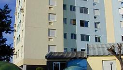 Apartamento Para Aluguel Possui 75 Metros Quadrados Com 2 Quartos Em Rubem Berta - Porto A