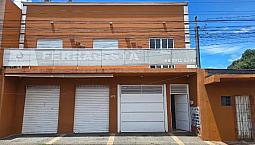 Galpão Com Apartamento Superior De 3/4 E Comodo De Comércio Todos No Mesmo Imóvel