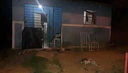 Casa Com 3 Quartos