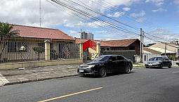 Casa Com 205M² 5 Quartos, À Venda, No Bairro Pinheirinho Em Curitiba