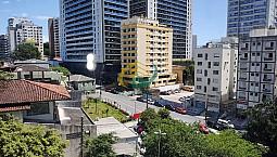Apartamento Na Rua Cristovão Nunes Pires - 01 Dormitórios Com Vaga - Excelente Estado !!