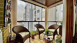 Oportunidade De 02 Dormitórios Com Suíte, Box De Garagem E Vista Liberada.