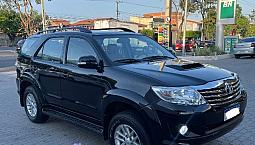 Hilux Sw4 Diesel 7Lugares 4X4 3.0 Turbo