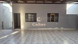 Casa À Venda No Bairro Santa Mônica  Ampla E Muito Bem Distribuída