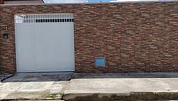 Excelente Casa Para Locação De 75 M² Com 2 Quartos, Sendo 1 Suíte Em - Fortaleza - Ce