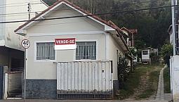 Casa + Chalé No Centro De Delfim Moreira- Sul De Minas Gerais.