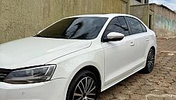 Volkswagen Jetta Highline 2.0 Tsi 16V 4P Tiptronic 2013