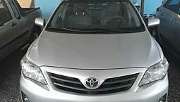 Corolla Gli Manual Ano 2014 Conservado