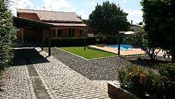 Casa 4/4 A 300 M Da Estrada Do Côco Em Condomínio Fechado. Cod-333