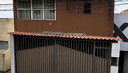 Casa Ampla - Lagoa Nova Ii - Próxima A Av. 06