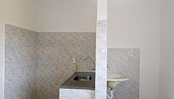 Apto De Canto, Quarto, Sala, Coz. Banheiro, Lavanderia E Garagem Coberta