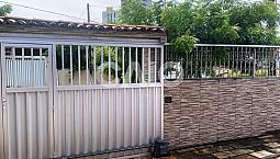 Casa Residencial Mobiliada No Barro Vermelho