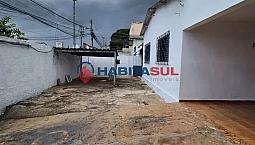 Casa Com Fácil Acesso A Posto, Comércios E Lazer