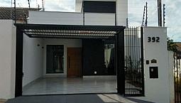 Imóvel De 116 Metros Quadrados Com 3 Quartos E Uma Suíte.