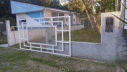 Casa Em Santa Terezinha Para Investidores.