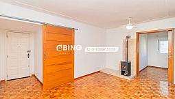 Apartamento De 70.0M² No Bairro Farroupilha, Com 2 Quartos (1 Suíte), 2 Banheiros E 1 Vaga