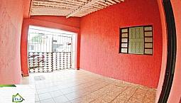 Casa No Setor Central, 3 Quartos Sendo 1 Suíte, 150 M²