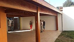 Casa De Aluguel