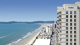 Apartamentos Alto Padrão Com 04 Suítes, Edifício Frente Avenida Nereu Ramos Em Meia Praia