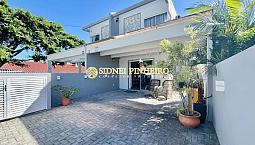 Vendo Sobrado Na Quadra Mar De Zimbros (Aceita-Se Permuta Em Outro Imóvel)